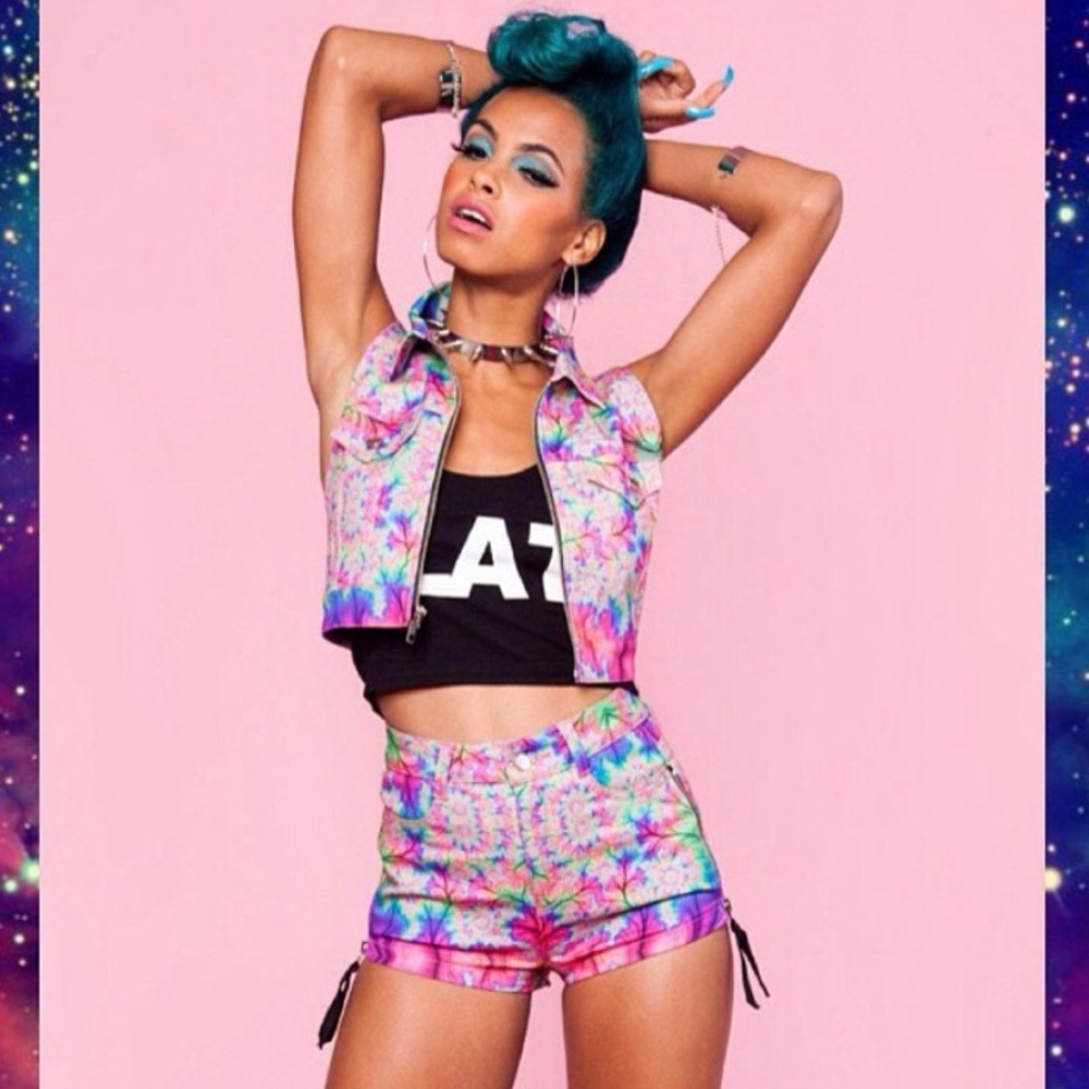 High-Waisted Kaleidoscope Shorts Psychedelic